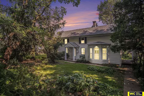 2066 Colfax St, Blair, NE 68008