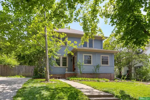 309 S 50th St, Omaha, NE 68132