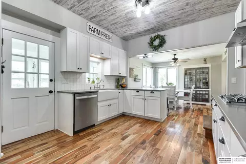 302 1st St, Waterloo, NE 68069 photo 9