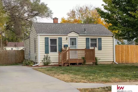 2309 Jefferson St, Bellevue, NE 68005