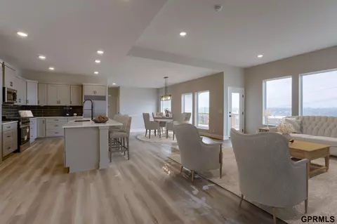 11415 N 169 St, Bennington, NE 68007
