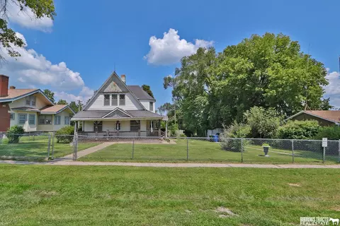 112 W Campbell St, Murray, NE 68409