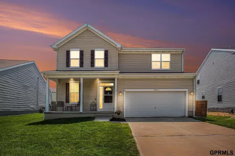 7364 N 87th St, Omaha, NE 68122