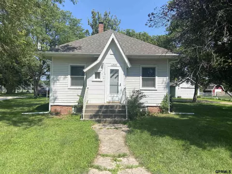 1300 N Main St, Henderson, NE 68371