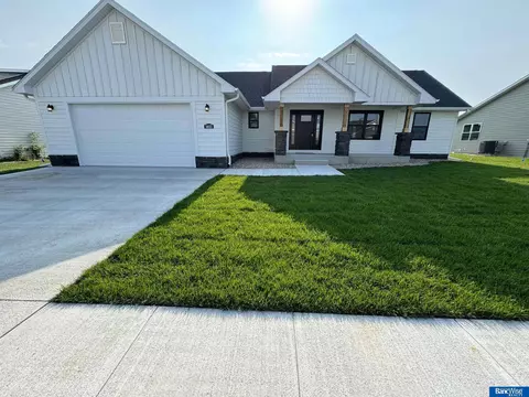 1403 N 12th St, David City, NE 68632