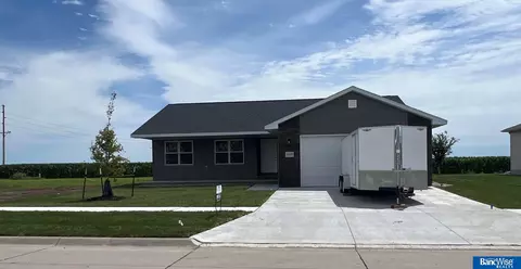 1430 N 12th St, David City, NE 68632