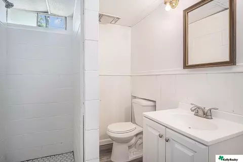 3209 Cornhusker Dr, Omaha, NE 68124 photo 34