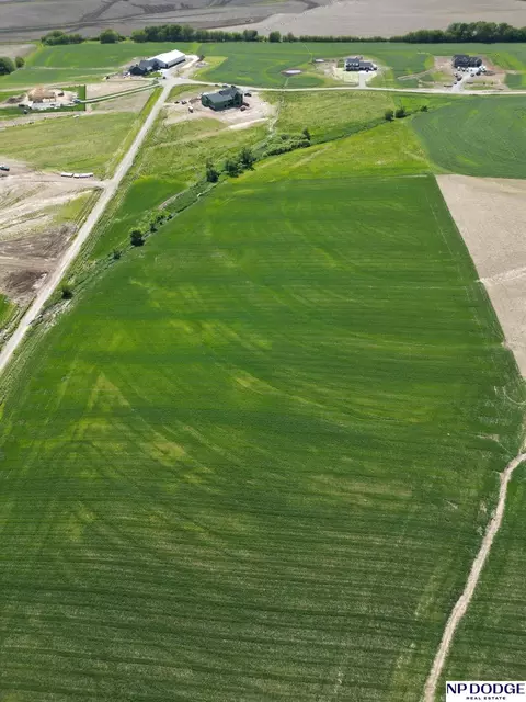 844 Freedom Ridge Rd, Yutan, NE 68073