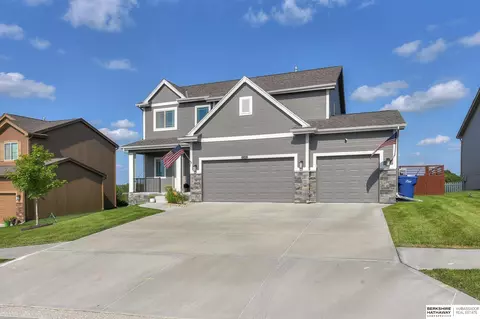 14339 S 17th St, Bellevue, NE 68123