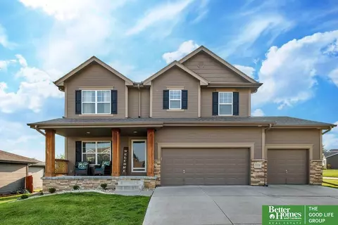 5516 N 152 St, Omaha, NE 68116