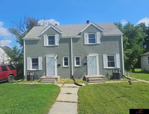 2420 2422 Himebaugh Ave, Omaha, NE 68111