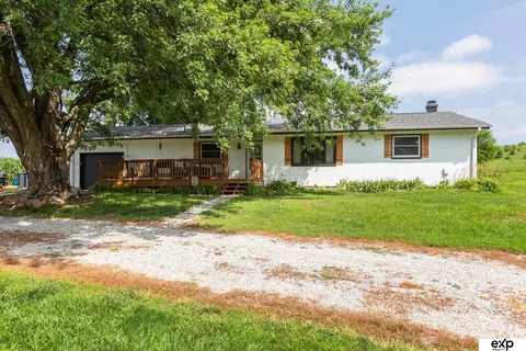 18244 P4 County Rd, Herman, NE 68029