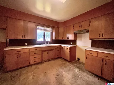 305 Pine St, Snyder, NE 68664 photo 5
