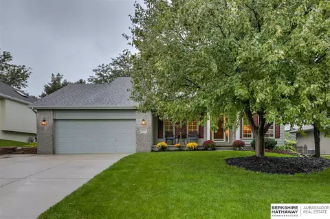 4708 S 174th St, Omaha, NE 68135