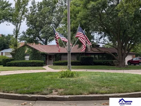 17 Arbor Hts, York, NE 68467