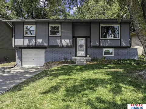 6312 S 142 St, Omaha, NE 68137