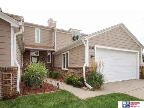 6806 Hawkins Bnd, Lincoln, NE 68516