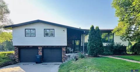 18776 S 134th St, Hickman, NE 68372