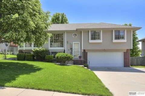 15213 Redwood St, Omaha, NE 68138