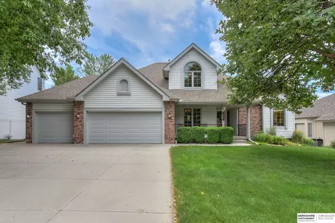16621 X St, Omaha, NE 68135