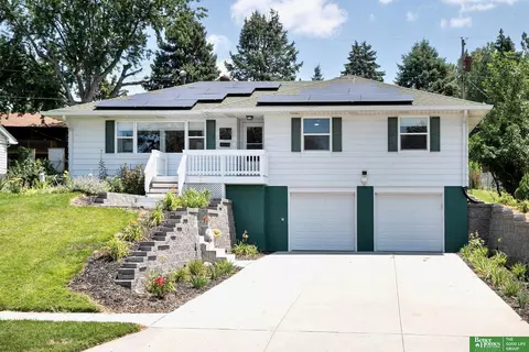 5111 S 129th St, Omaha, NE 68137