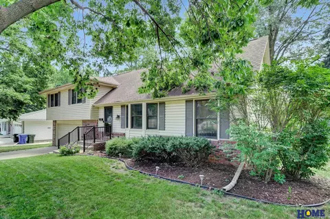 3109 Calvert St, Lincoln, NE 68502