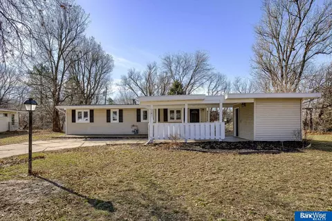 241 W Rio Rd, Lincoln, NE 68505