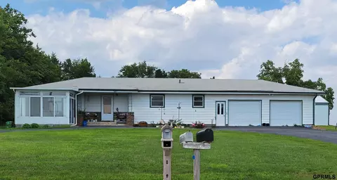 16202 Buffalo Rd, Springfield, NE 68059