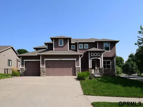 15206 Vane St, Bennington, NE 68007