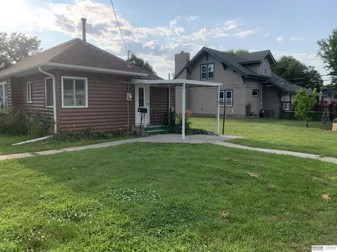 Exterior - 218 7th St, Uehling, NE 68063 photo 3 of 13