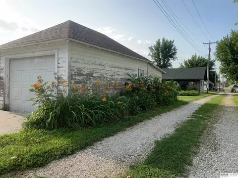 Exterior - 218 7th St, Uehling, NE 68063 photo 8 of 13