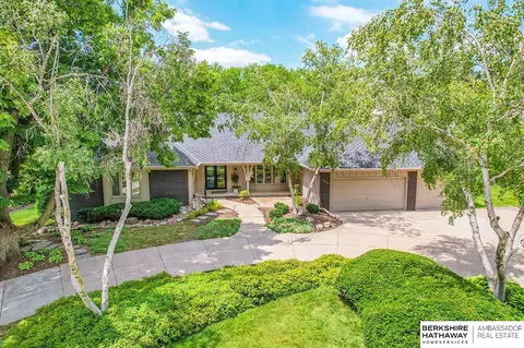 206 S 122nd St, Omaha, NE 68154