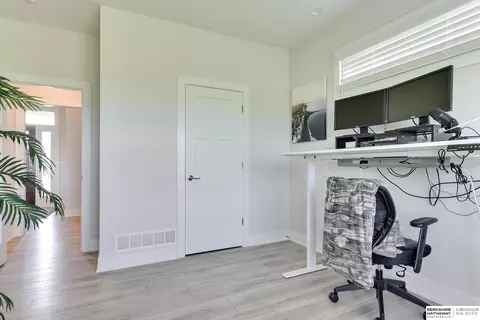 710 N 10th Ave, Springfield, NE 68059 photo 24