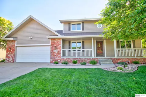 7006 S 167th St, Omaha, NE 68136
