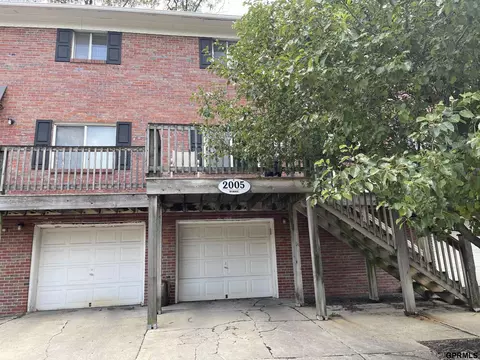 2005 Winnie Ave #9, Bellevue, NE 68005