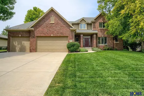 2000 Southern Lights Dr, Lincoln, NE 68512