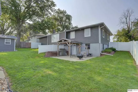 690 Elm St, Springfield, NE 68059 photo 19