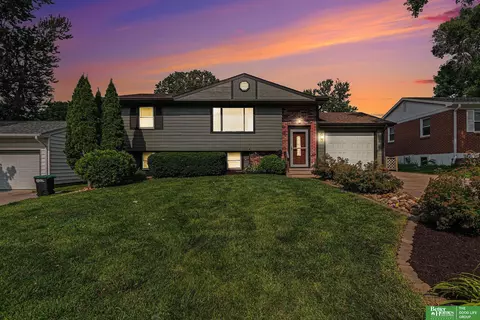 3434 S 126 Ave, Omaha, NE 68144