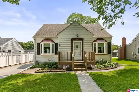 1740 N Keene Ave, Fremont, NE 68025