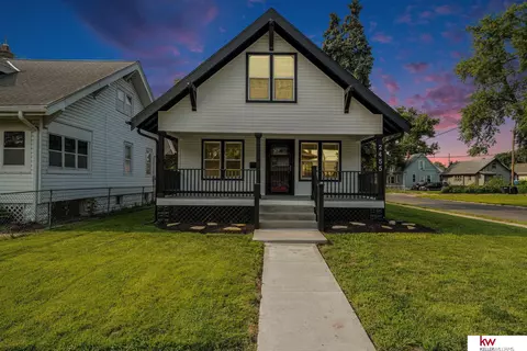 2455 Camden Ave, Omaha, NE 68111
