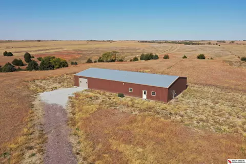 56355 Highway 8 Hwy, Fairbury, NE 68352