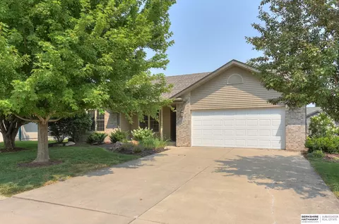 12607 S 218th Ave, Gretna, NE 68028