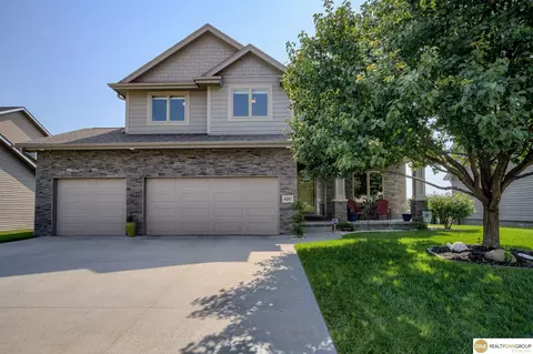 4207 N 175th St, Omaha, NE 68116