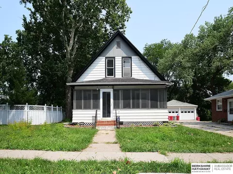 6542 Baldwin Ave, Lincoln, NE 68507