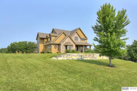 12980 Pioneer Ln, Louisville, NE 68037
