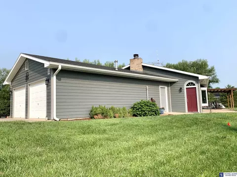 419 O Rd, Mccool Junction, NE 68401 photo 2