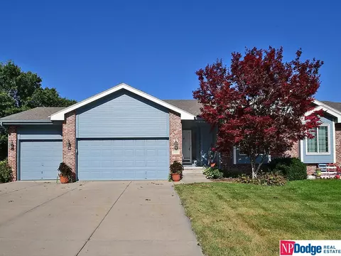 1804 N 155 Ave, Omaha, NE 68154
