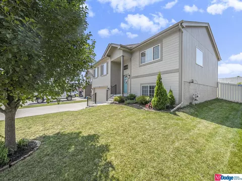 8116 S 190 Ave, Omaha, NE 68136