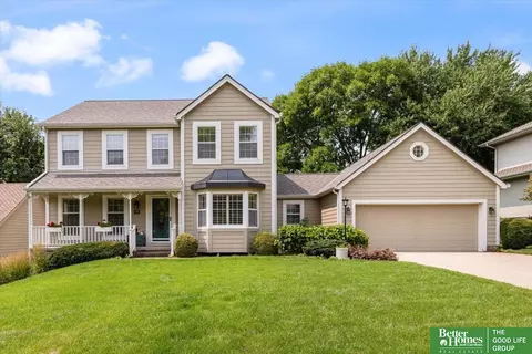 410 S 158 Cir, Omaha, NE 68118