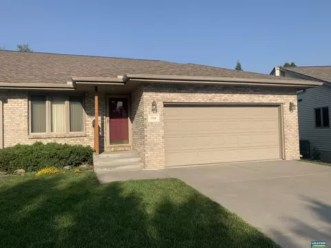 7014 Culwells Ct, Lincoln, NE 68516